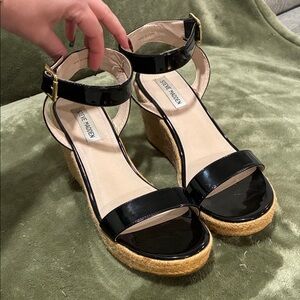 Steve Madden Black and Tan Wedge Sandals